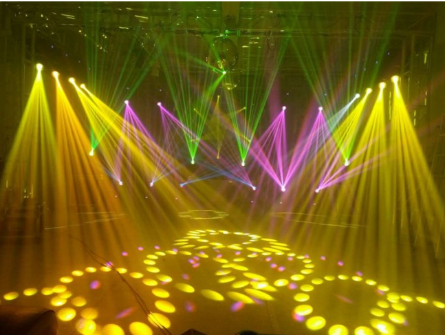 舞臺燈光虛擬和現(xiàn)實(shí)設(shè)計